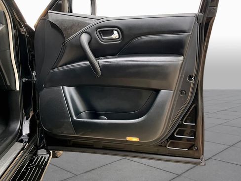 Used 2020 INFINITI QX80 Luxe w/ Proassist Package RWD image 23