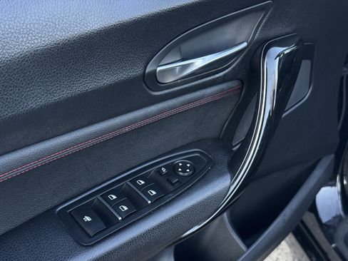 Used 2020 BMW 230i Convertible w/ Convenience Package image 32