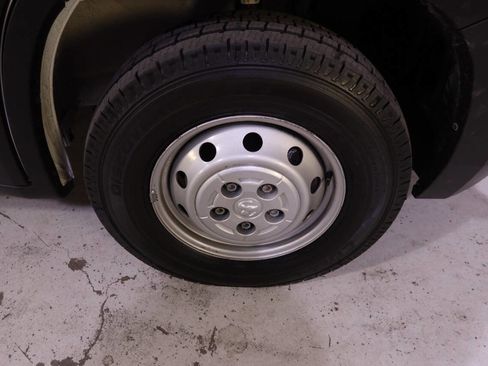 Used 2023 RAM ProMaster 2500 image 33