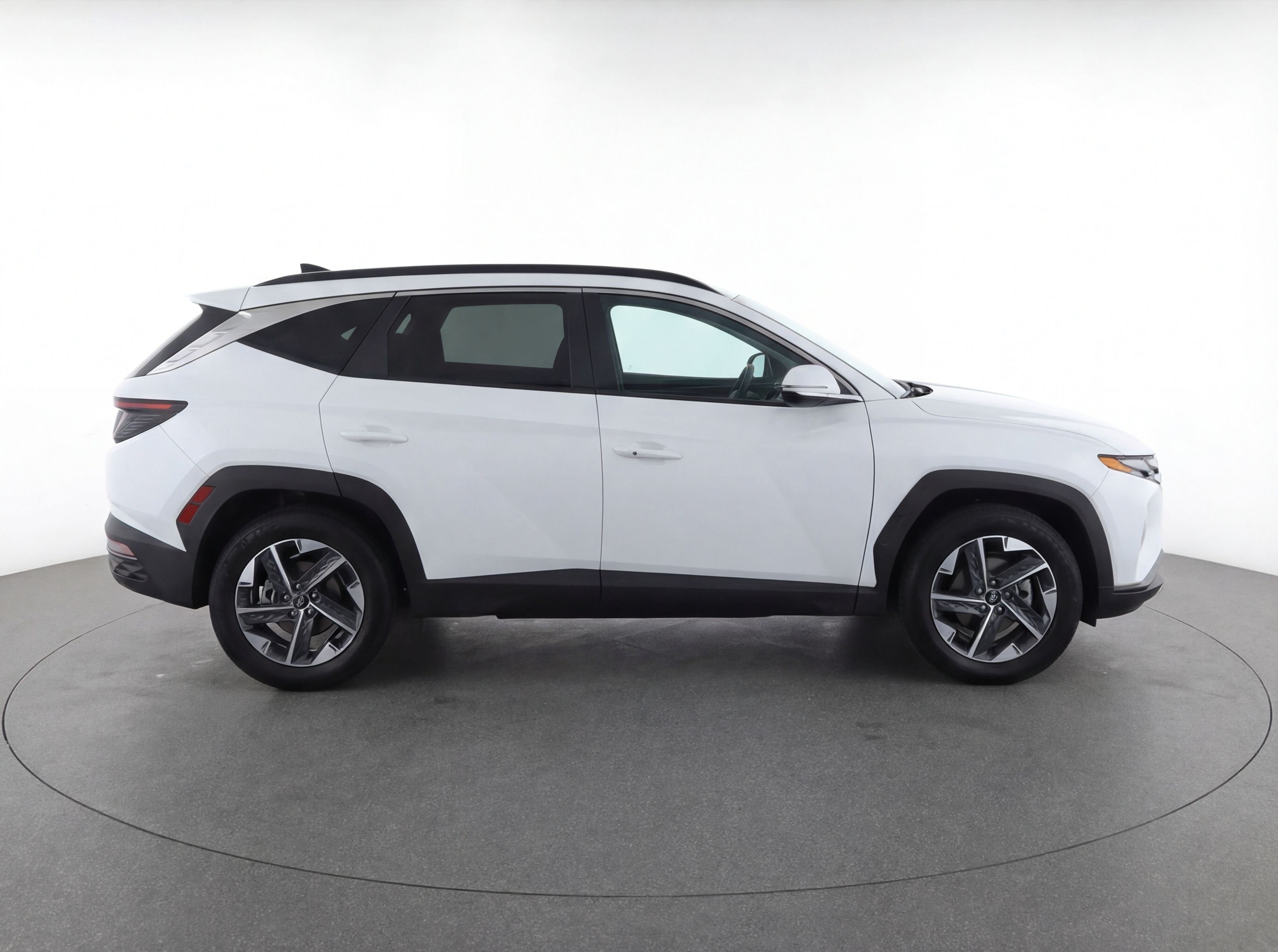 Used 2025 Buick Encore GX Preferred AWD/4WD image 11