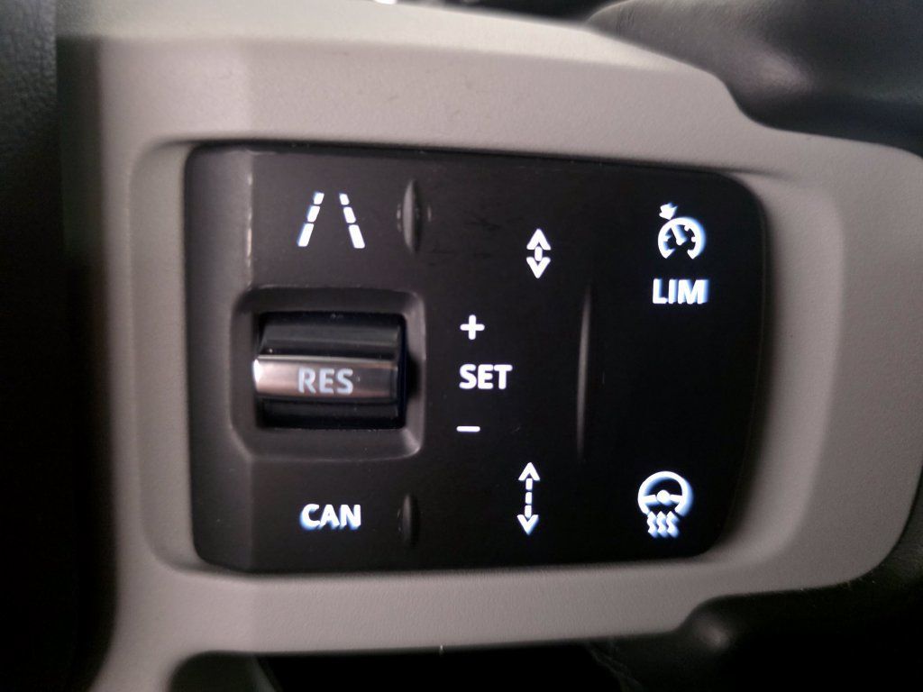 Certified 2024 Land Rover Defender 110 S AWD/4WD image 21