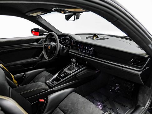 Used 2022 Porsche 911 GT3 image 46