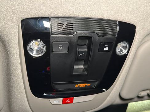 Certified 2023 Kia Niro Wave w/ Wave Preserve Package FWD image 38