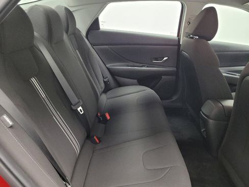 Used 2024 Hyundai Elantra SEL image 19