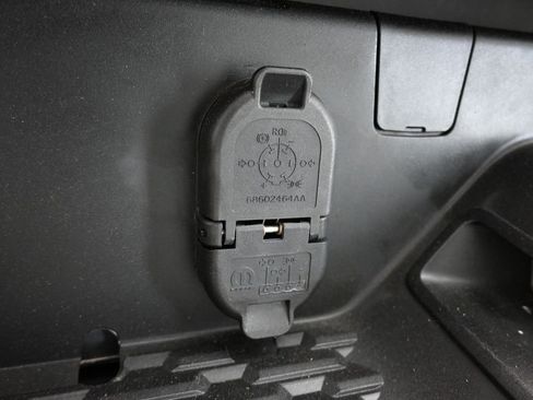 Used 2025 RAM 1500 Tradesman w/ Night Edition image 50