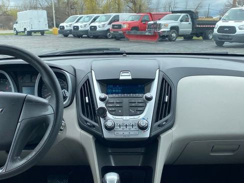 Used 2011 Chevrolet Equinox LS image 20
