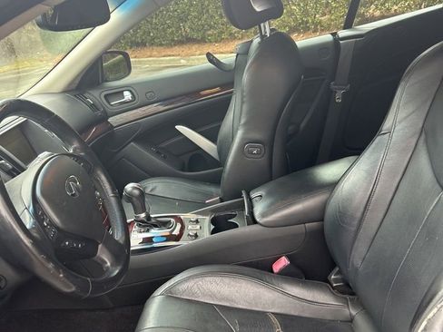 Used 2013 INFINITI G37 Sport w/ Premium Pkg image 24