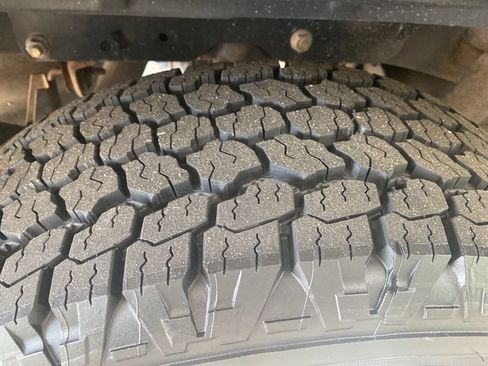 Used 2016 Ford F150 XLT w/ Equipment Group 301A Mid AWD/4WD image 18
