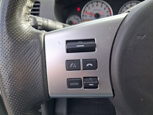 Used 2017 Nissan Frontier PRO-4X image 25