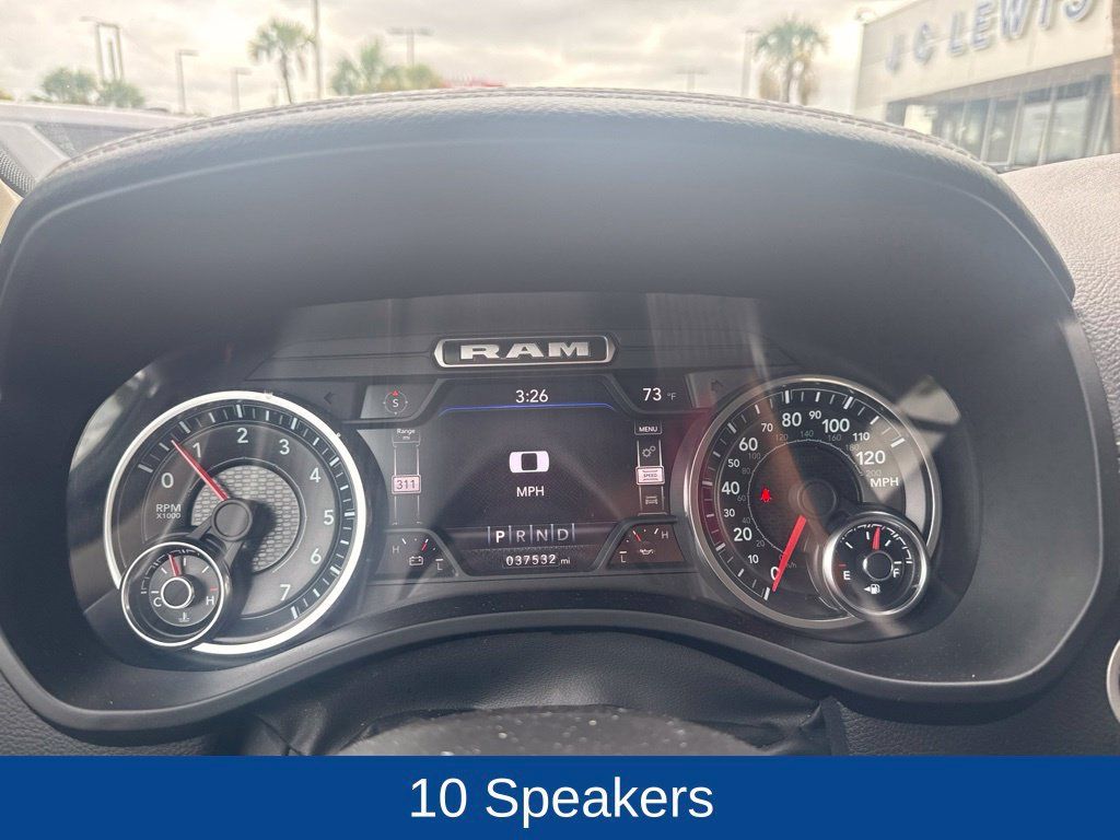 Used 2022 RAM 1500 Laramie AWD/4WD image 10