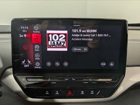 Used 2023 Volkswagen ID.4 Pro S image 32