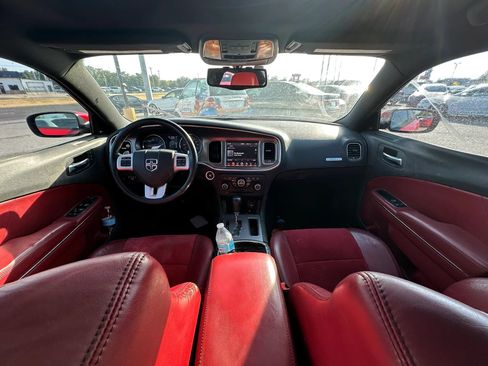 Used 2014 Dodge Charger R/T RWD image 2