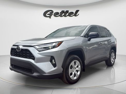 Used 2025 Toyota RAV4 LE FWD image 2