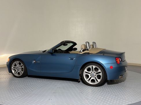 Used 2003 BMW Z4 3.0i RWD image 3