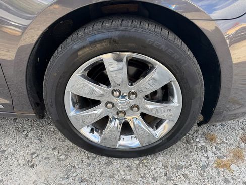Used 2013 Buick LaCrosse Leather image 9
