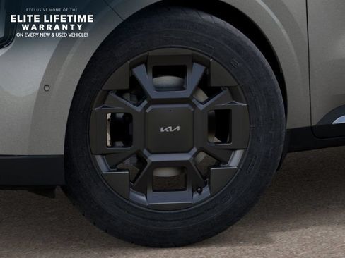 New 2026 Kia Carnival SX FWD image 10