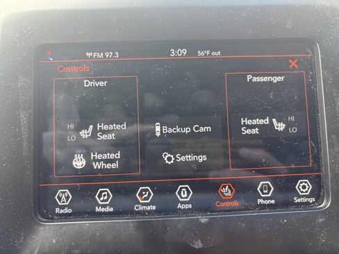 Used 2021 Jeep Cherokee Latitude Plus AWD/4WD image 15