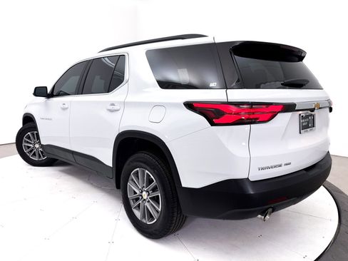 Used 2023 Chevrolet Traverse LT w/ LPO, Cargo Package AWD/4WD image 2