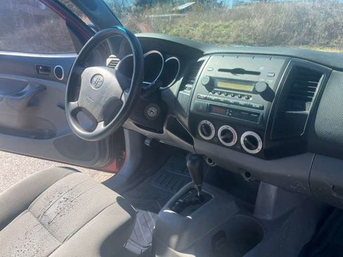 Used 2007 Toyota Tacoma 2WD Regular Cab image 12