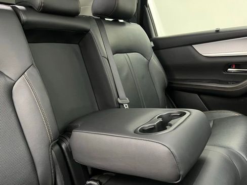 Used 2024 MAZDA CX-90 3.3 Turbo w/ Preferred Plus image 37