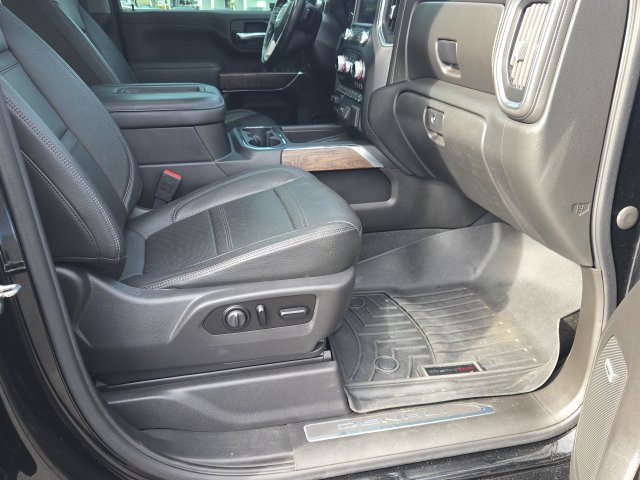 Used 2020 GMC Sierra 2500 Denali w/ Denali Ultimate Package AWD/4WD image 9