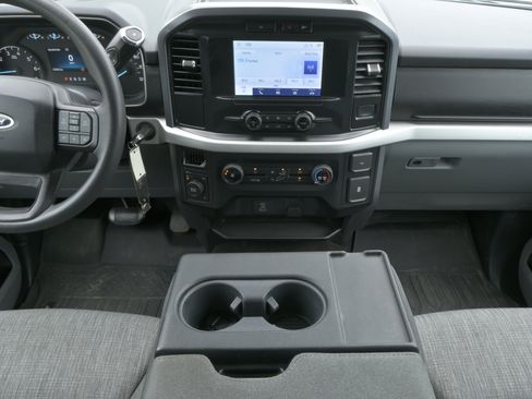 Used 2023 Ford F150 XLT AWD/4WD image 12