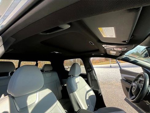 Used 2025 Hyundai Santa Cruz Limited image 22