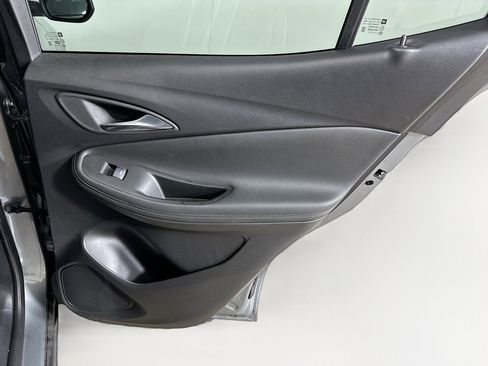 Used 2025 Buick Encore GX Preferred FWD image 28