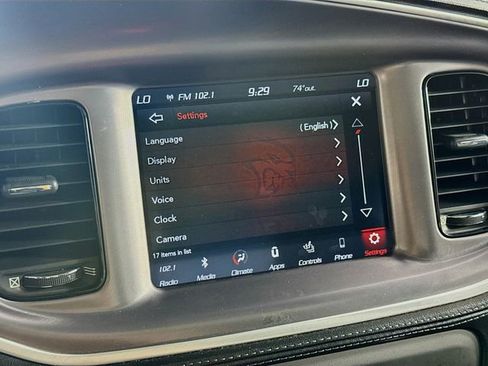 Used 2019 Dodge Charger SXT image 38