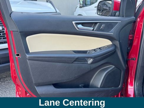 Used 2024 Ford Edge SEL w/ Convenience Package image 16