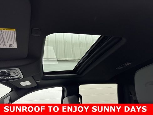 Used 2026 GMC Sierra 1500 AT4 w/ AT4 Premium Package image 6