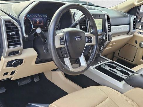 Used 2020 Ford F250 Lariat w/ Lariat Ultimate Package AWD/4WD image 10