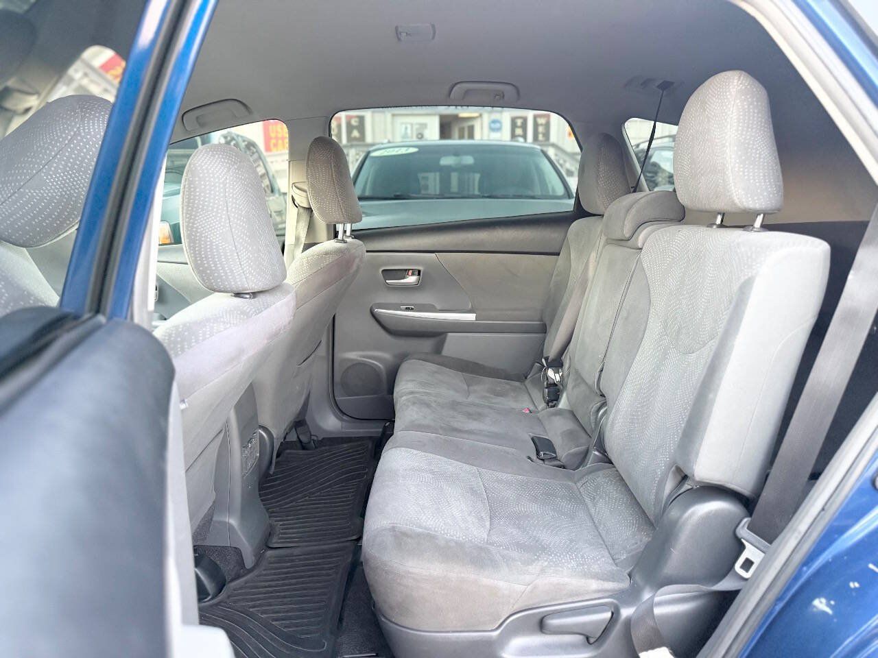 Used 2014 Toyota Prius V Three FWD image 11