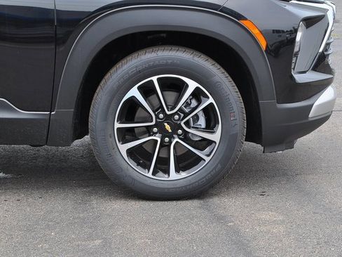 New 2025 Chevrolet TrailBlazer LT w/ Convenience Package image 5