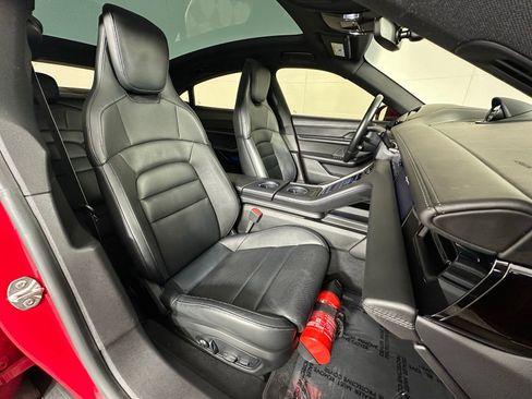 Used 2024 Porsche Taycan 4S w/ Premium Package image 6