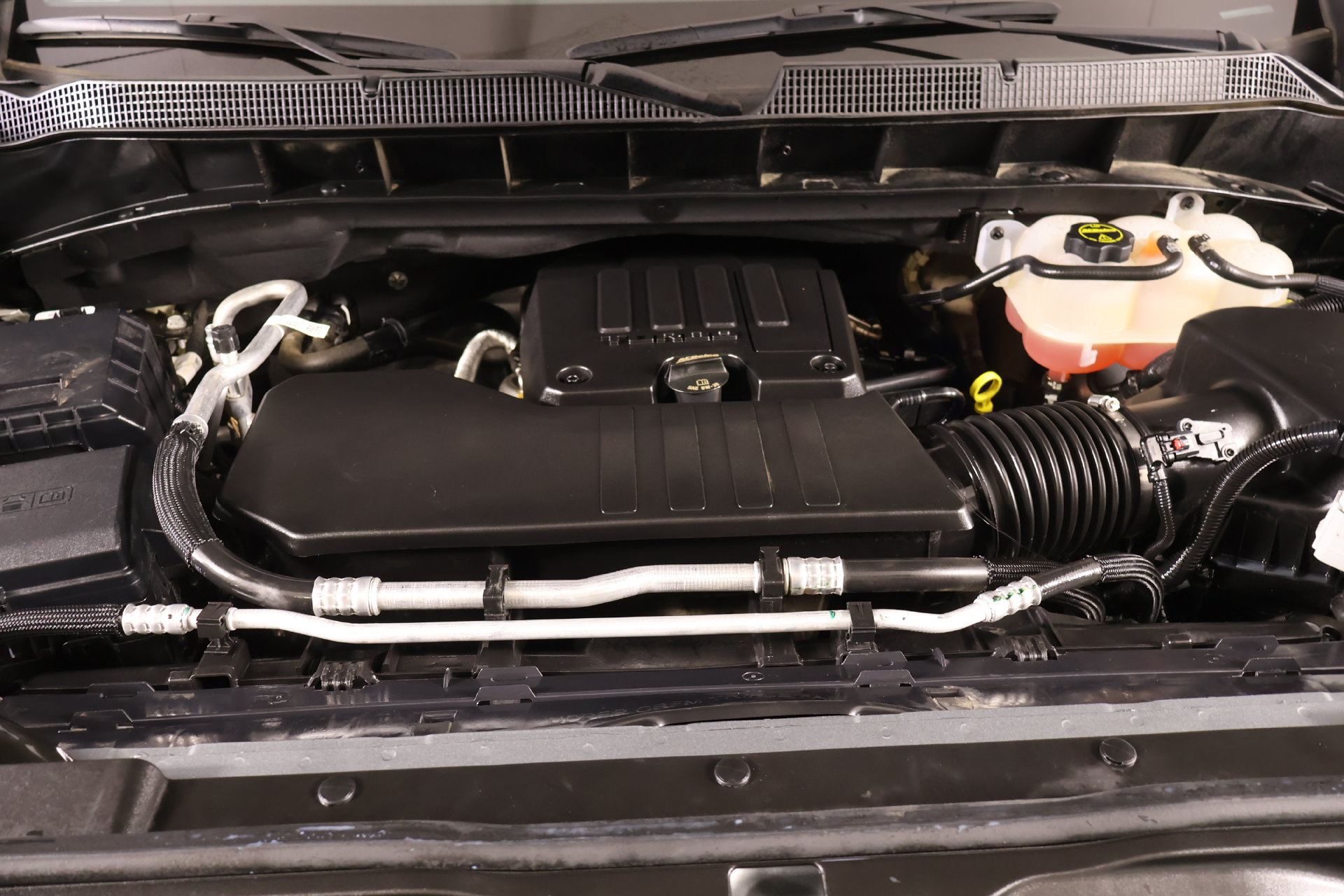 Used 2025 Chevrolet Silverado 1500 Custom AWD/4WD image 18