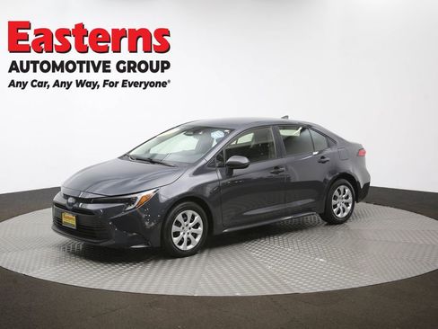 Used 2023 Toyota Corolla LE FWD image 55