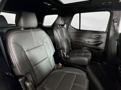 Used 2023 Chevrolet Traverse RS AWD/4WD image 30