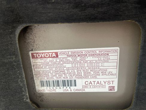 Used 2001 Toyota Avalon XLS image 57