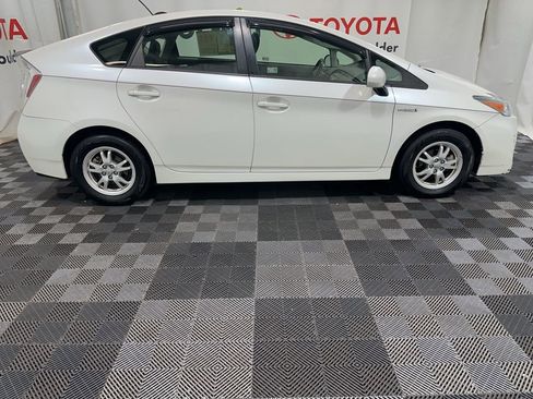 Used 2011 Toyota Prius Two image 7