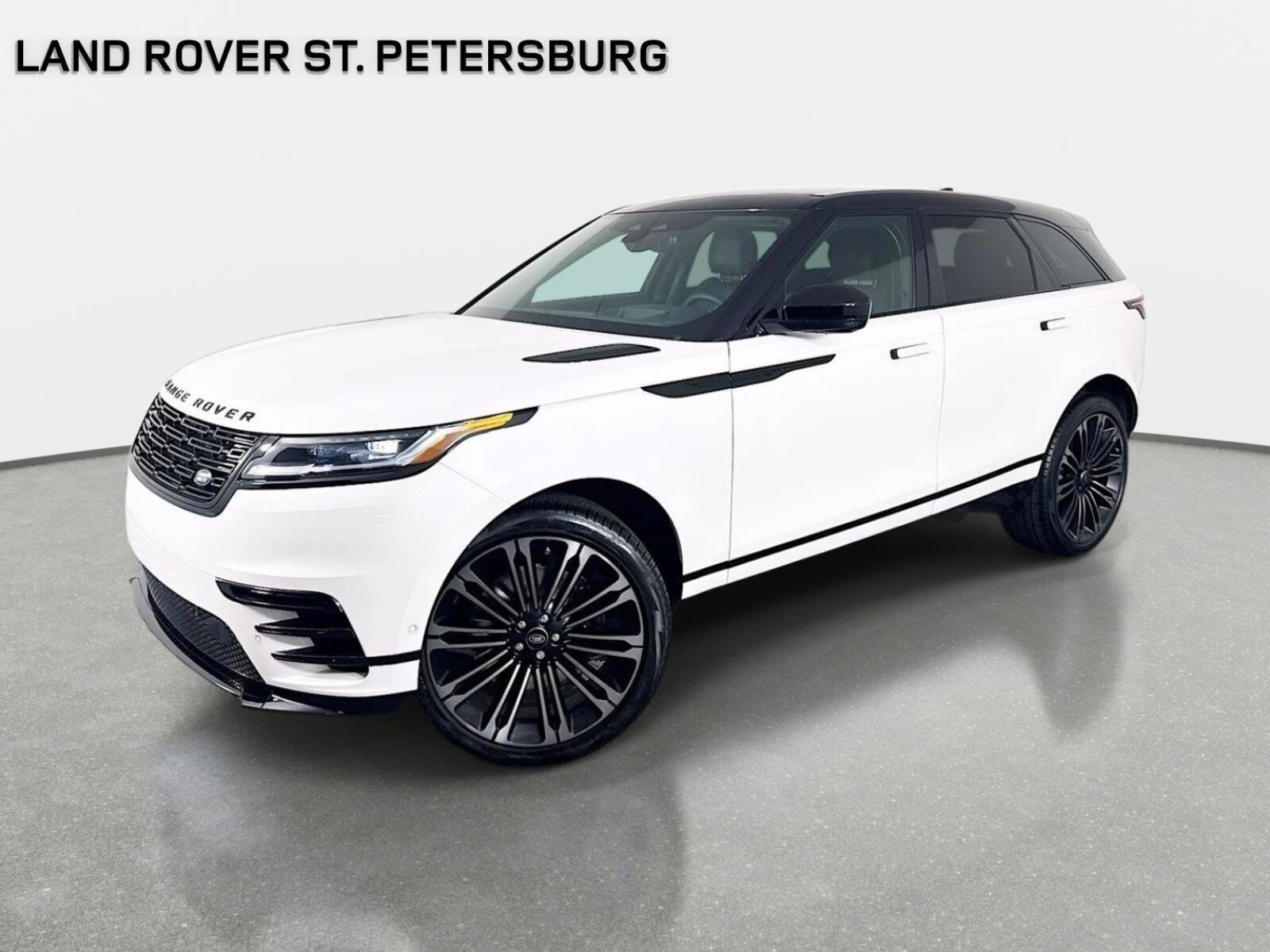 Used 2026 Land Rover Range Rover Velar Dynamic SE AWD/4WD image 1