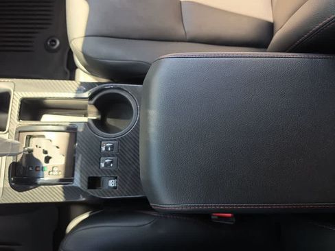 Used 2024 Toyota 4Runner TRD Off-Road Premium w/ Off Road Premium Plus Package AWD/4WD image 21