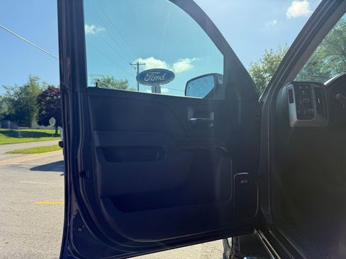 Used 2015 GMC Sierra 1500 Denali AWD/4WD image 16