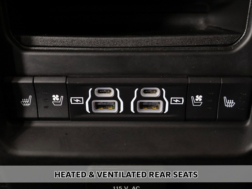 Used 2022 RAM 1500 Limited AWD/4WD image 9