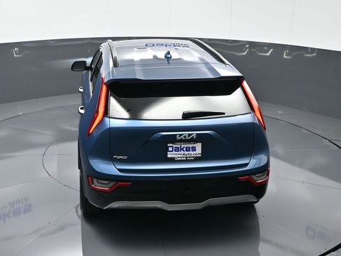 Certified 2023 Kia Niro Wave image 54