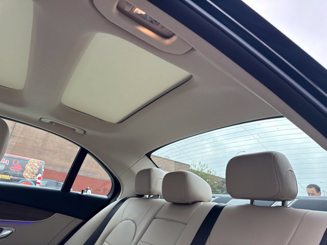 Used 2020 Mercedes-Benz C 300 4MATIC Sedan image 28