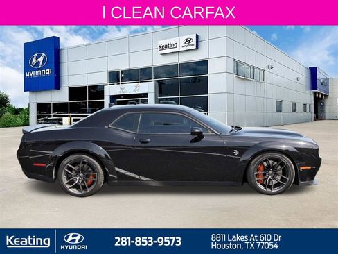 Used 2019 Dodge Challenger SRT Hellcat w/ Widebody Package RWD image 4