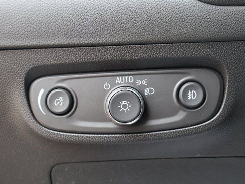 Certified 2023 Buick Encore GX Select AWD/4WD image 36