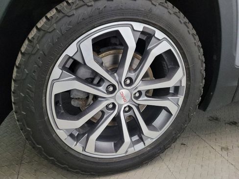 Used 2020 GMC Terrain SLT w/ Preferred Package AWD/4WD image 31