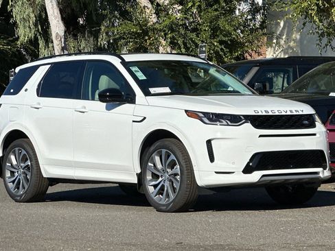 Used 2025 Land Rover Discovery Sport S AWD/4WD image 5